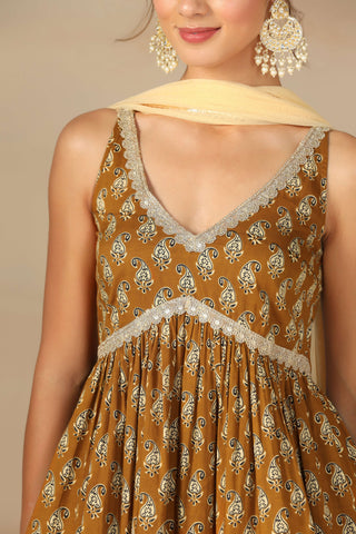 Women’s Cotton Kurta Set with Dupatta