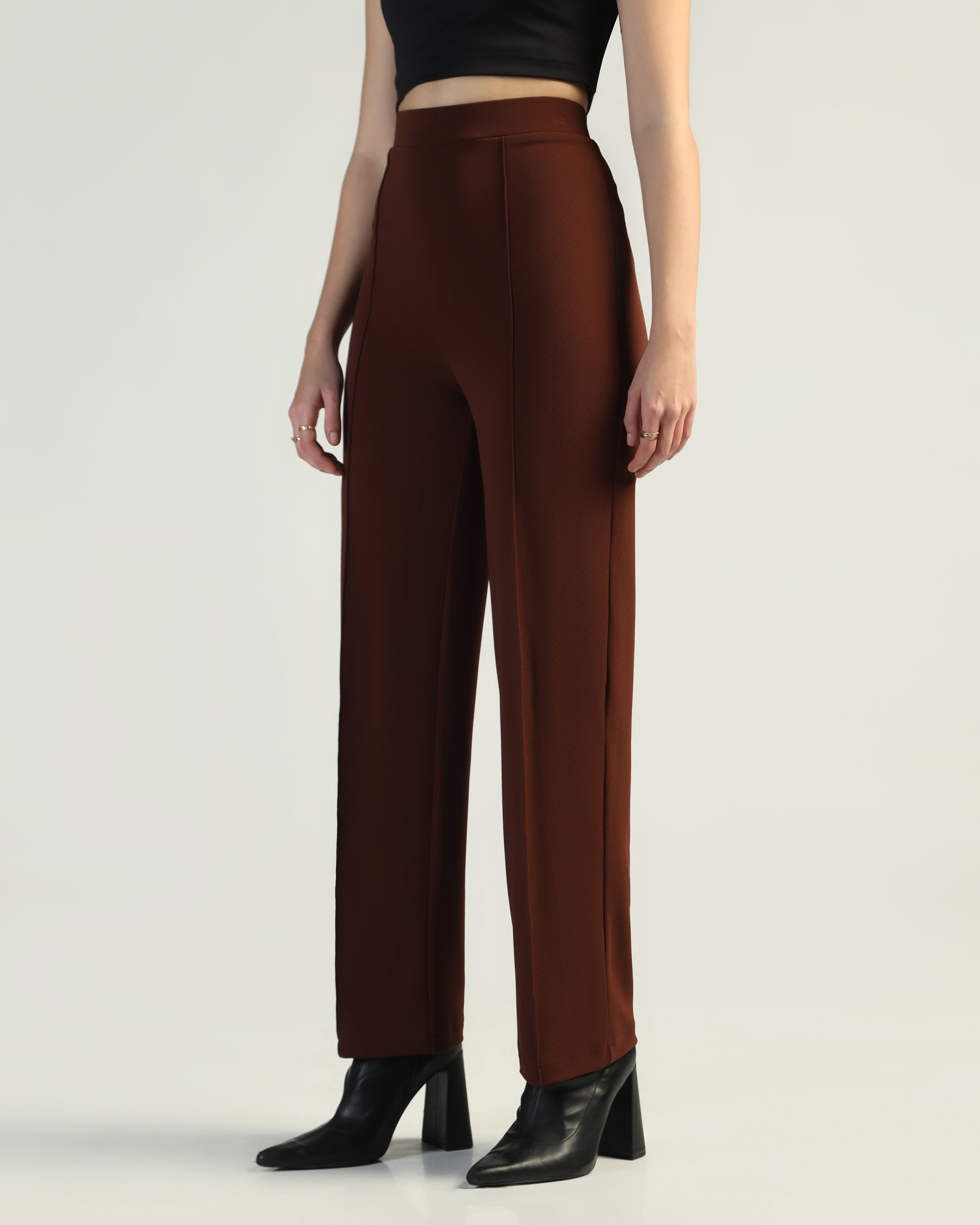 Women Straight Fit Pleated Cargo Pants