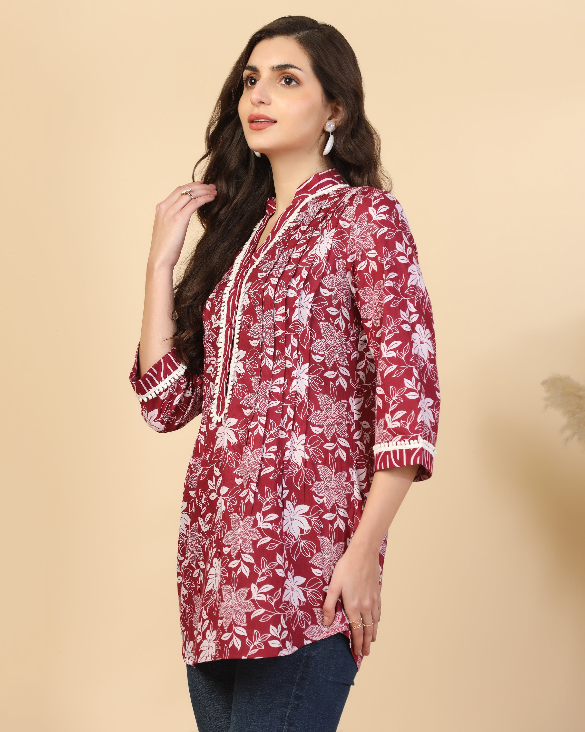 Women Floral Print Pure Cotton Straight Top