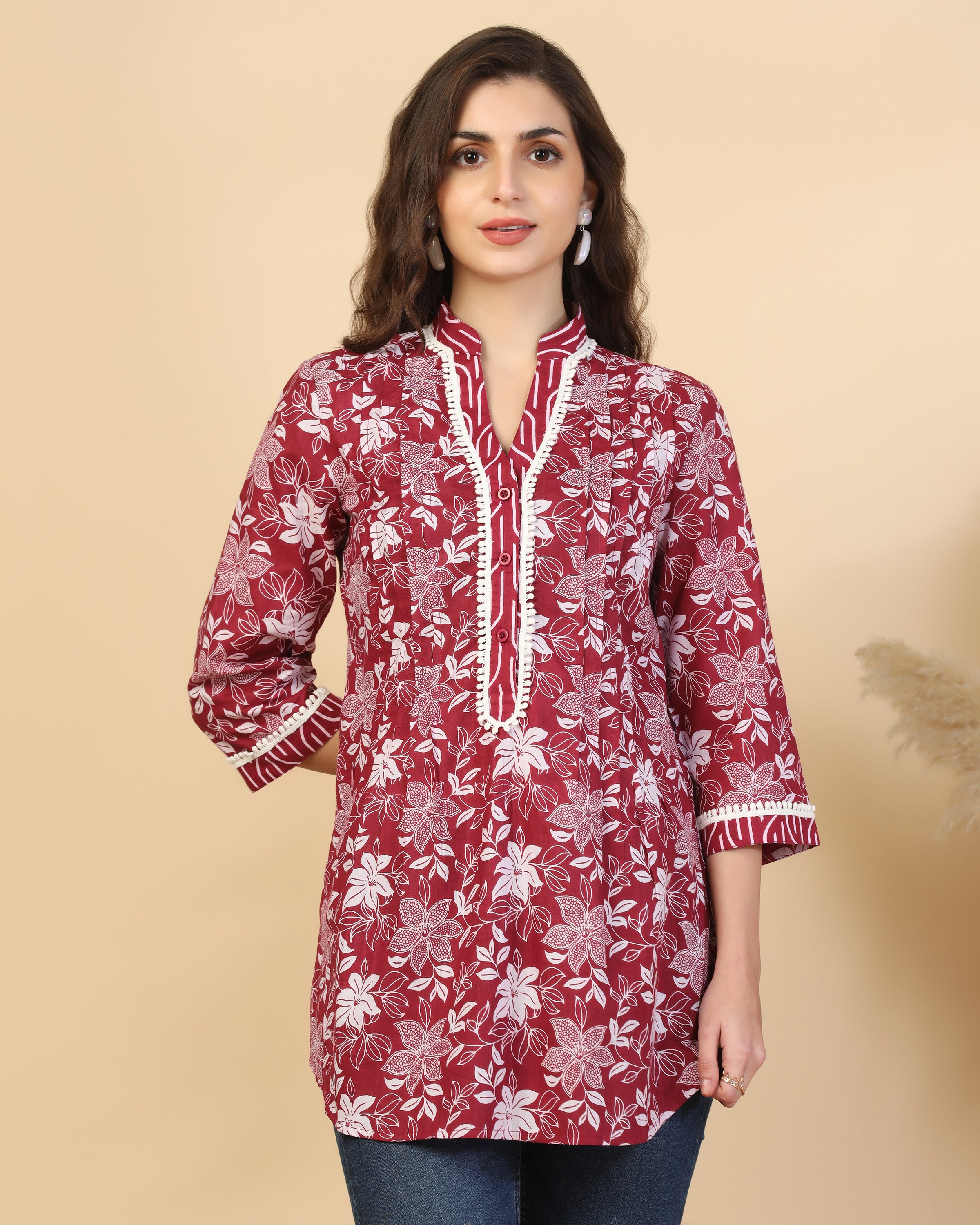 Women Floral Print Pure Cotton Straight Top