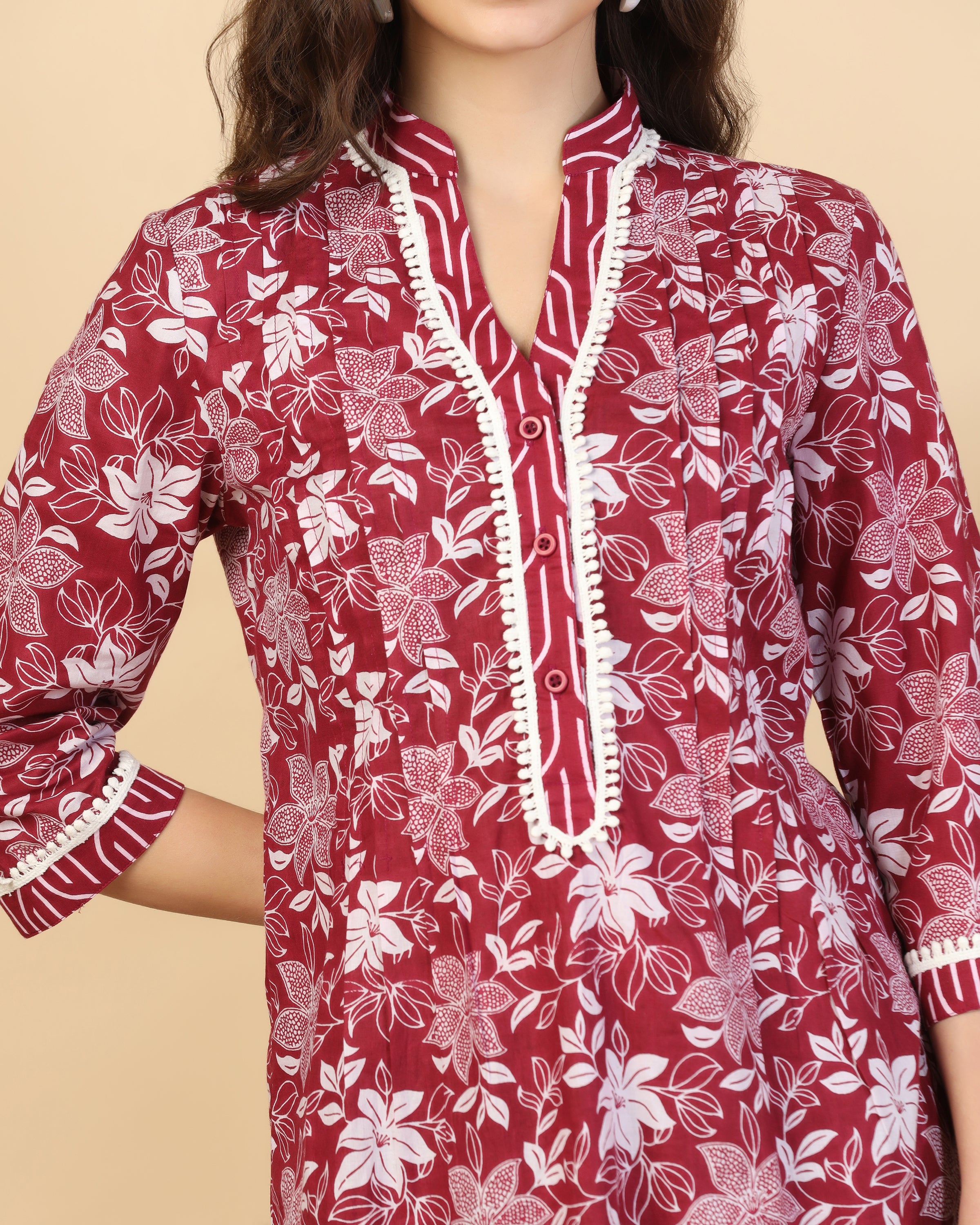 Women Floral Print Pure Cotton Straight Top