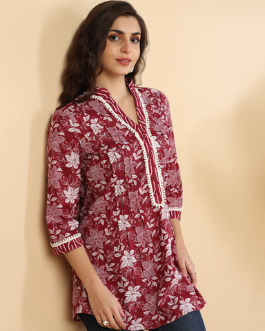 Women Floral Print Pure Cotton Straight Top
