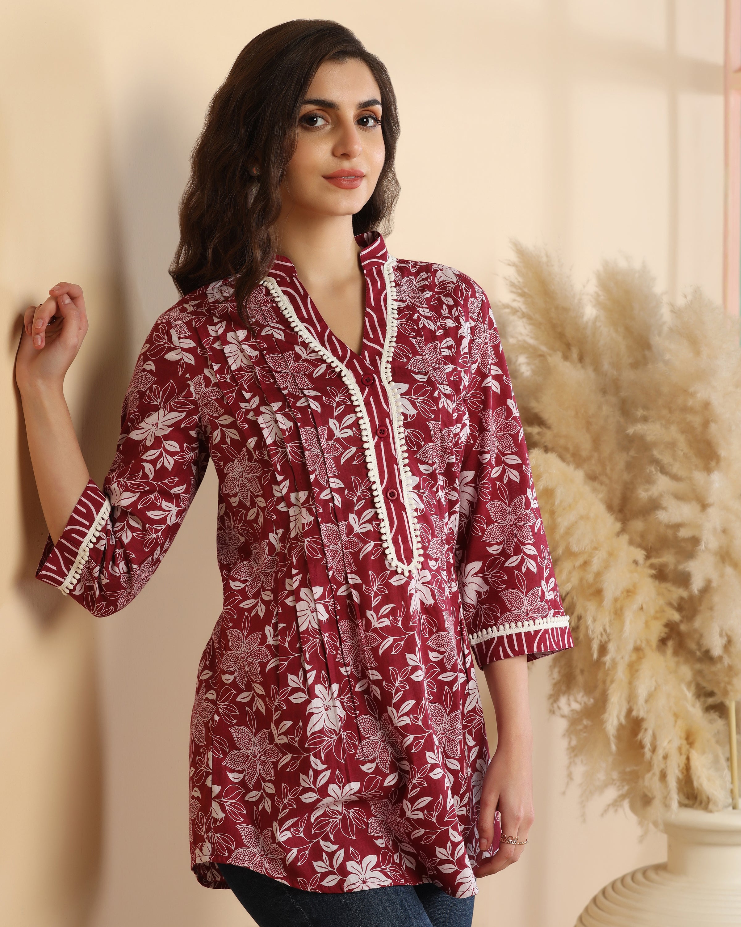 Women Floral Print Pure Cotton Straight Top