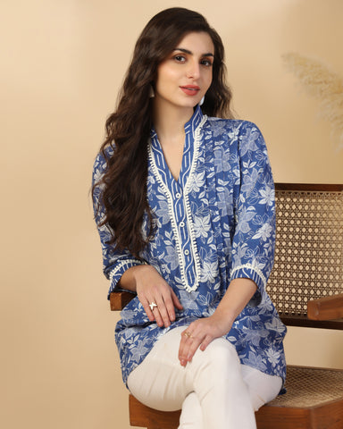 Women Floral Print Pure Cotton Straight Top