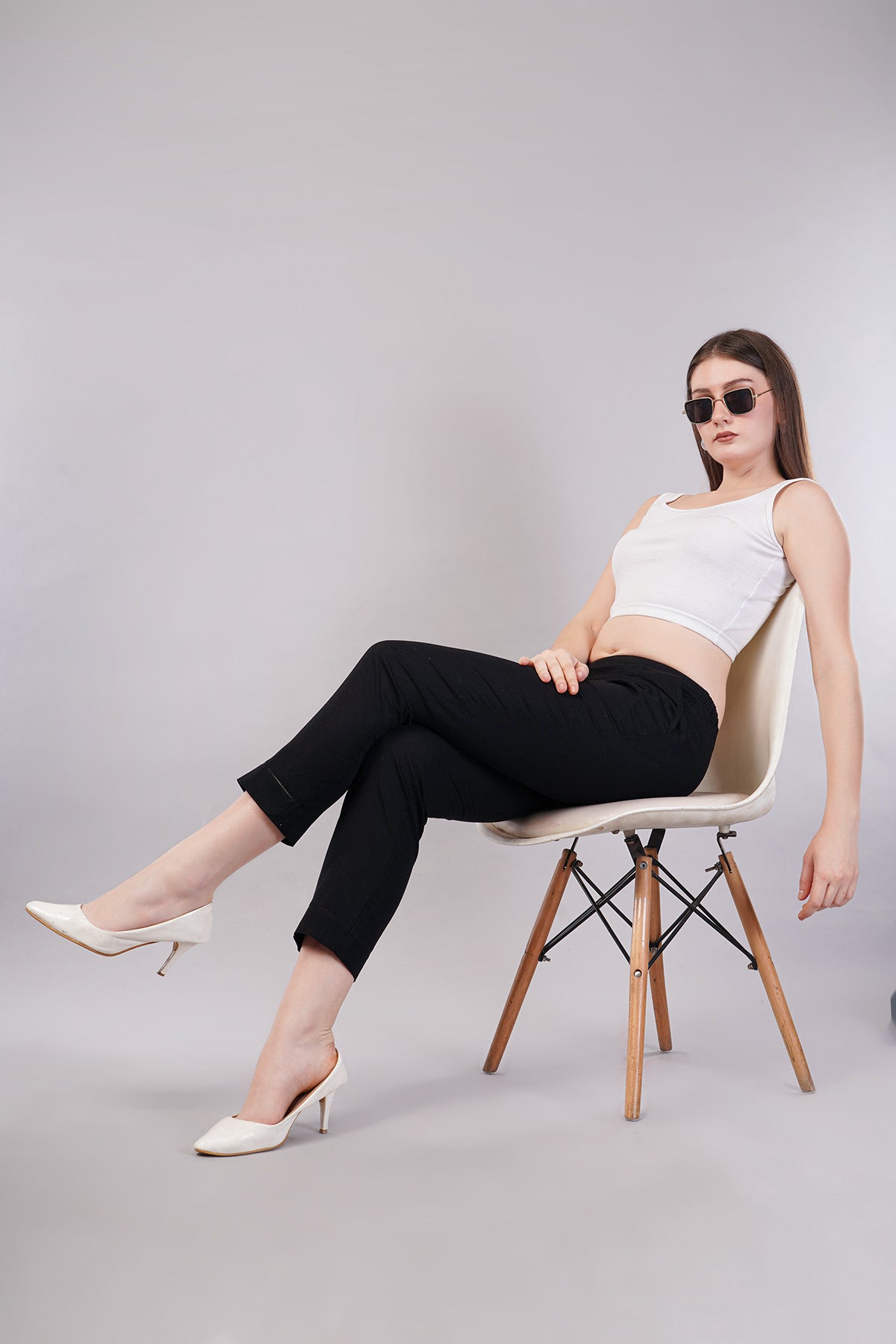 Flat-Front Slim Fit Pants with Insert Pockets