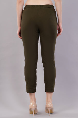 Flat-Front Slim Fit Pants with Insert Pockets